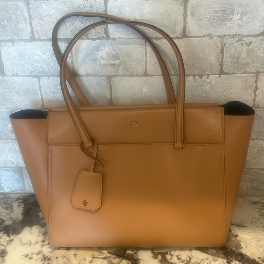 Tory Burch Tote, Camel Color